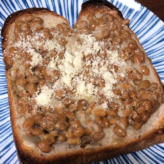 朝から腸活♪ネバネバとろろ納豆トースト